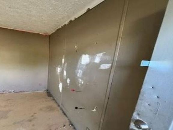 3rd image of 1236 SE Mills Ave