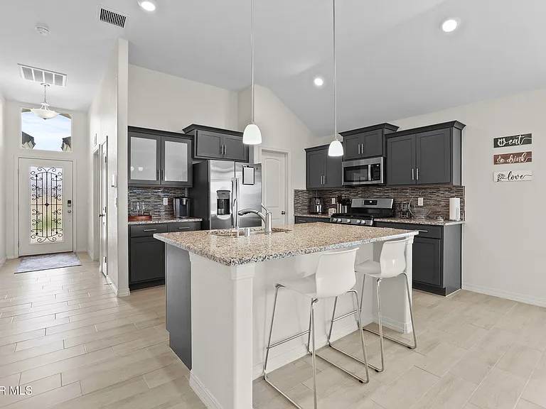 13920 Loreina Luz Ave — Photo 19