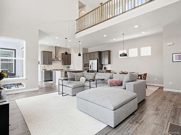 2nd image of 6074 Sima Circle
