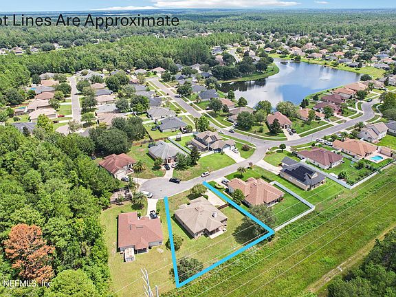 3rd image of 11388 MARTIN LAKES Court