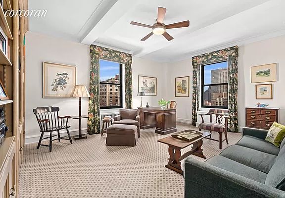 4th image of 1130 Park Ave #122