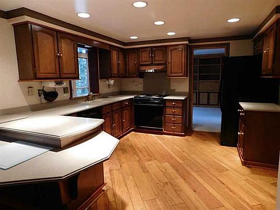 4th image of 4039 Sloanwood Dr