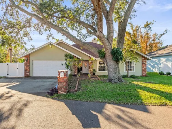 9800 W Bay St, Seminole, FL 33776