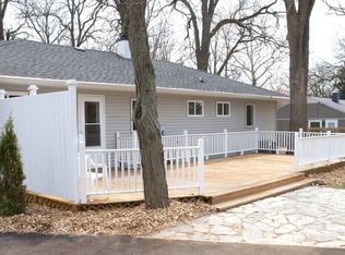 2374 Big Oaks Rd, Palatine, IL 60074