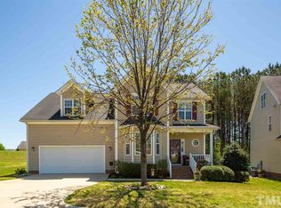 1716 Maizefield Ln, Fuquay Varina, NC 27526