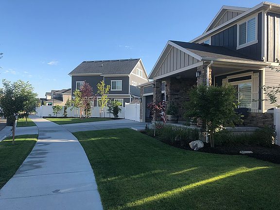 5th image of 10637 S Harvest Pointe Dr