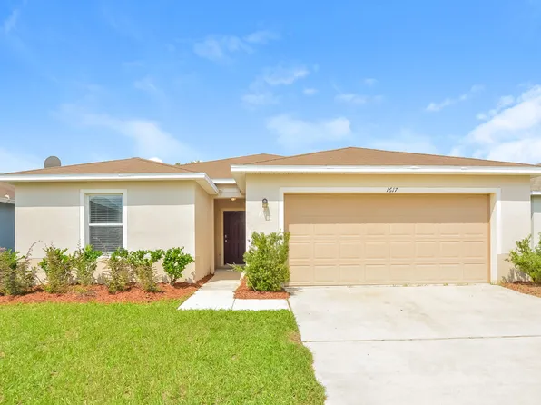 1617 Strathmore Cir, Mount Dora, FL 32757