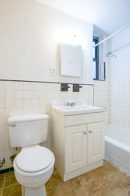 Rented by Compass | media 19