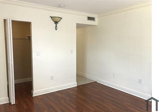 5th image of 13900 Lake Placid Ct APT A38