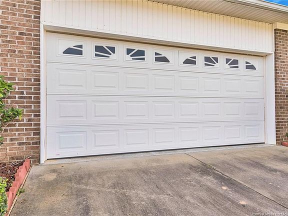 3rd image of 333 Peterson Pl