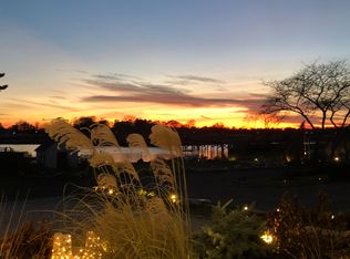 316 W Ivy Hill Rd, Woodmere, NY 11598