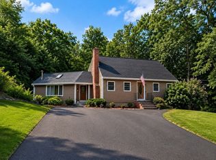 9 Westgate Rd, Billerica, MA 01821