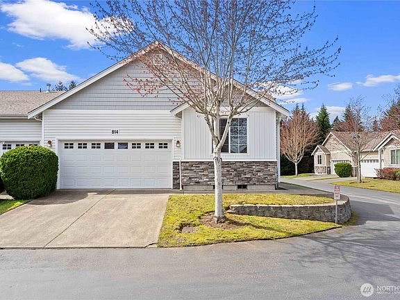 5th image of 814 10th Street SE