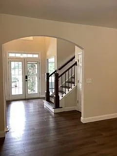 402 Woodbrook Ct — Photo 15