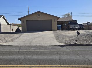 3020 Saratoga Ave, Lake Havasu City, AZ 86406