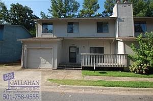 1st image of 1020 N Oaks Ln