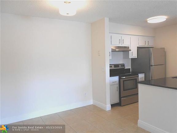 5th image of 717 NW 104th Ave #203