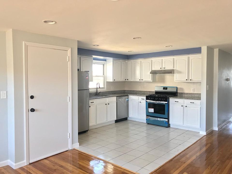 Open Kitchen