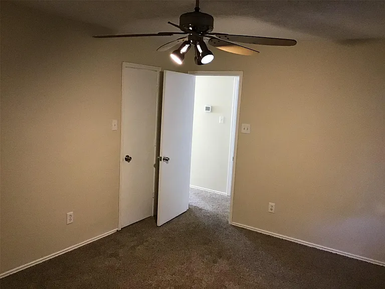 11802 Sunny Stream Dr — Photo 24