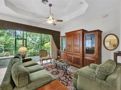 818 Grafton CT #5, Naples, FL, 34104