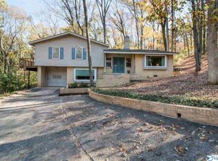 700 Oak Park Dr NE, Huntsville, AL 35801