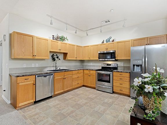 4th image of 4672 W 20th St Rd #9-925