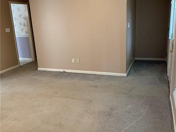 4th image of 5345 Ballentine St