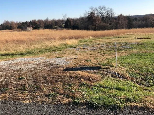 33408 Route U, Stoutsville, MO 65283