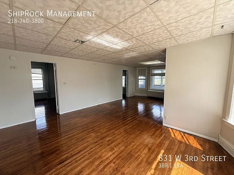 831 W 3rd St — Photo 5