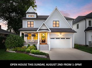 1221 N Main St, Naperville, IL 60563