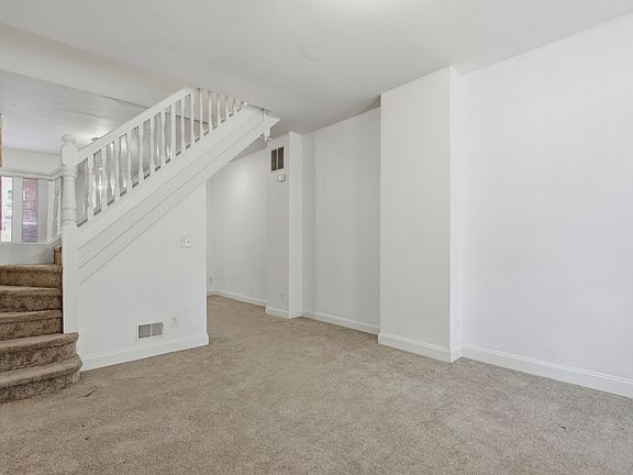 2nd image of 2546 W Baltimore St