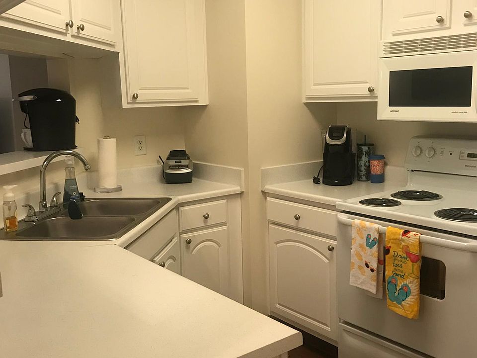 1st image of 1504 Westford Cir APT 309