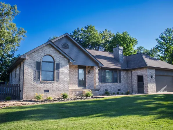 130 Northpointe Dr, Mountain Home, AR 72653