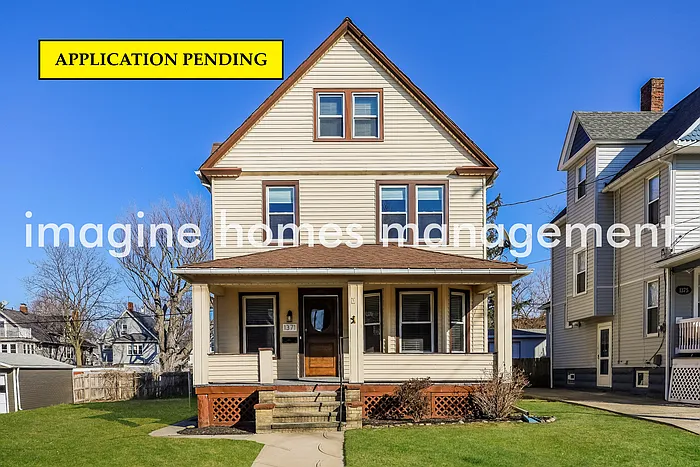 1371 Westlake Ave photo 1