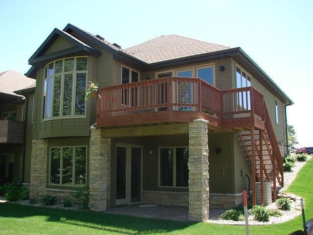 1st image of 319 202nd St