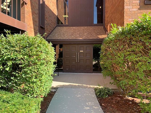 1st image of 2929 Sunnyside Dr #B146