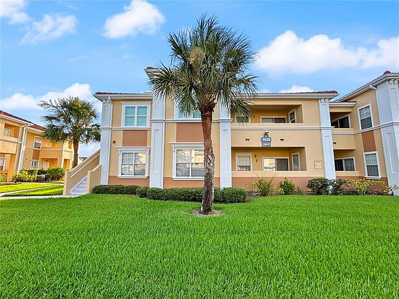 4th image of 1025 VILLAGIO CIRCLE #101