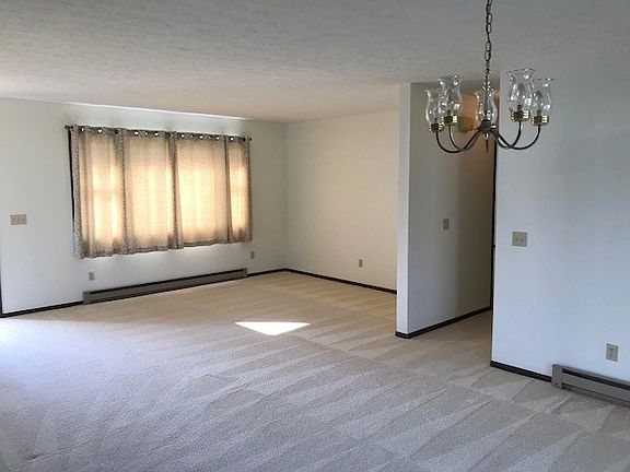 4th image of 124 Weltmer Cir