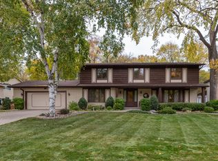 10224 Scarborough Rd, Bloomington, MN 55437