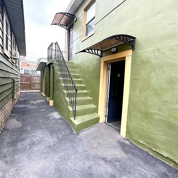 2907 N 15th St #D — Photo 2
