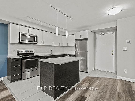 2nd image of 483 Linwell Rd #101