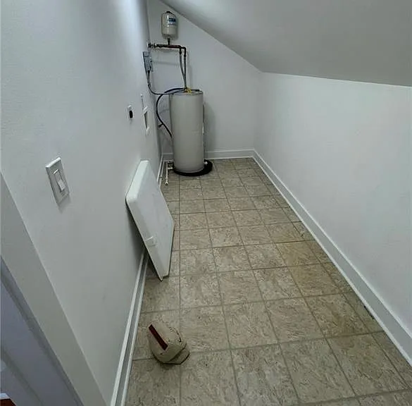 1685 Chevron Way #1 — Photo 11