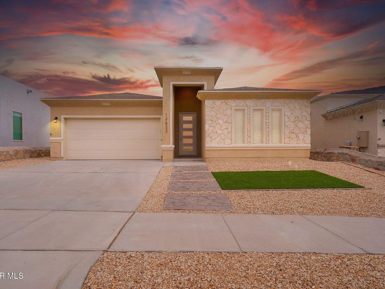 3 bed, 2.5 bath, 1875 sqft, $2,250 — Photo 1