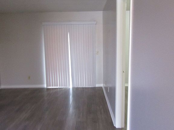 4th image of 700 Simpson Rd APT 5-H