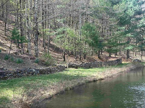 3rd image of 2 Bonner Mountain Rd