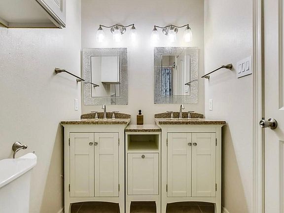 4th image of 2905 Swisher St APT 307
