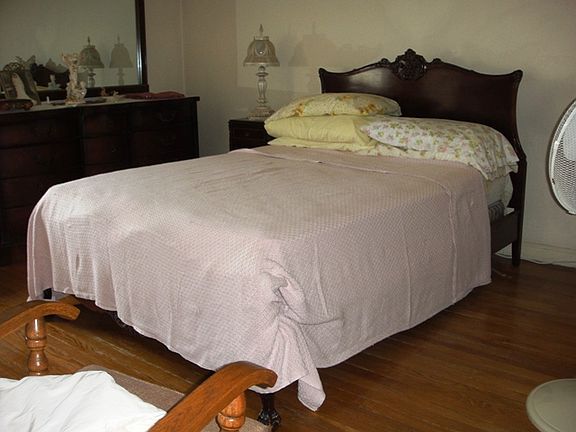 3rd image of 8253 259th St