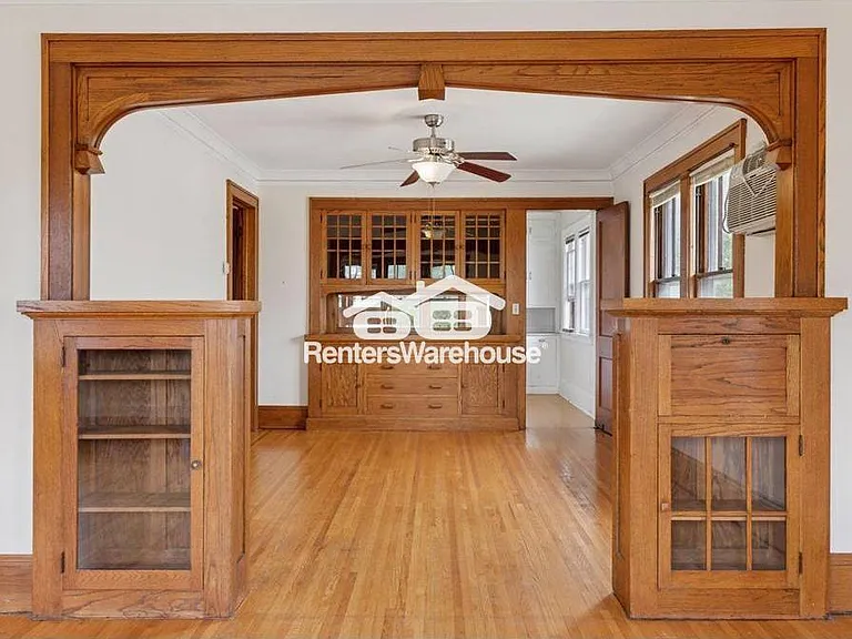 1601 Charles Ave — Photo 3