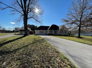 809 Buffalo Trl, Clarkrange, TN 38553