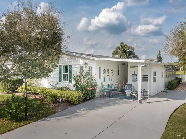 3180 Columbrina Circle, Port St Lucie, FL 34952